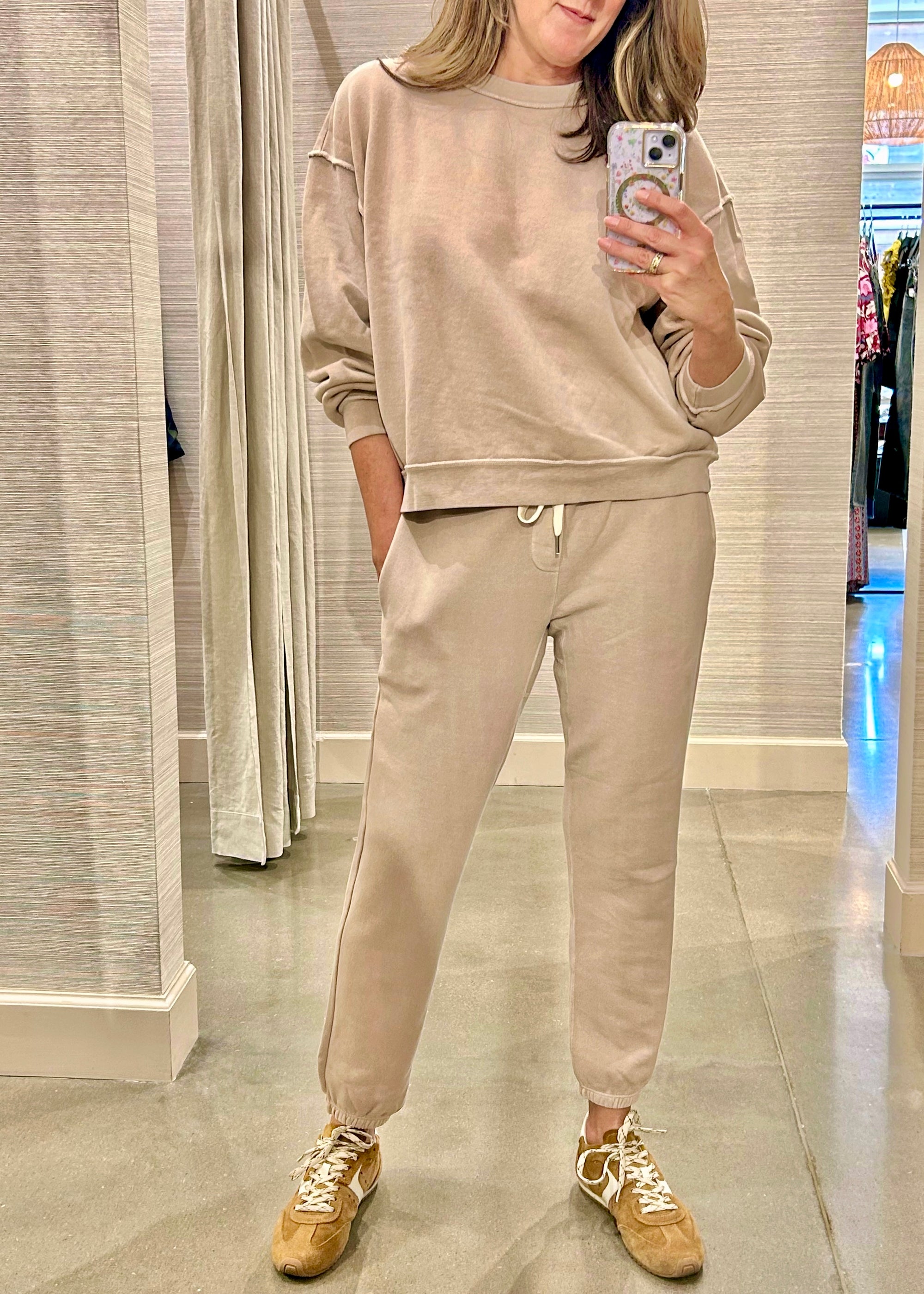 SAYDE JOGGERS IN FADED TAUPE