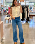 MID RISE LASSO SNEAK JEANS