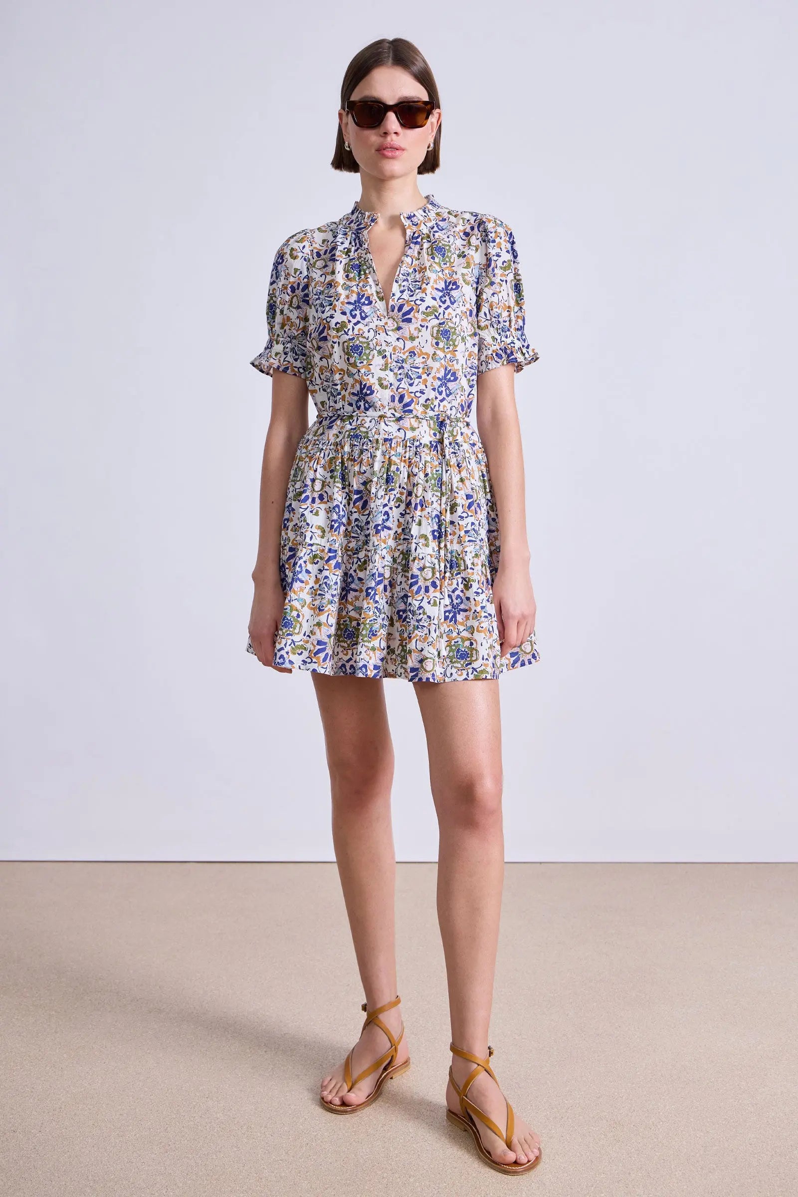 LAS ALMAS DRESS IN BATIK FLORAL