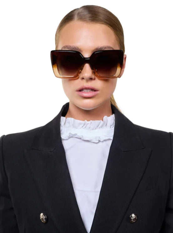 AMOUR SUNNIES IN COLA FADE