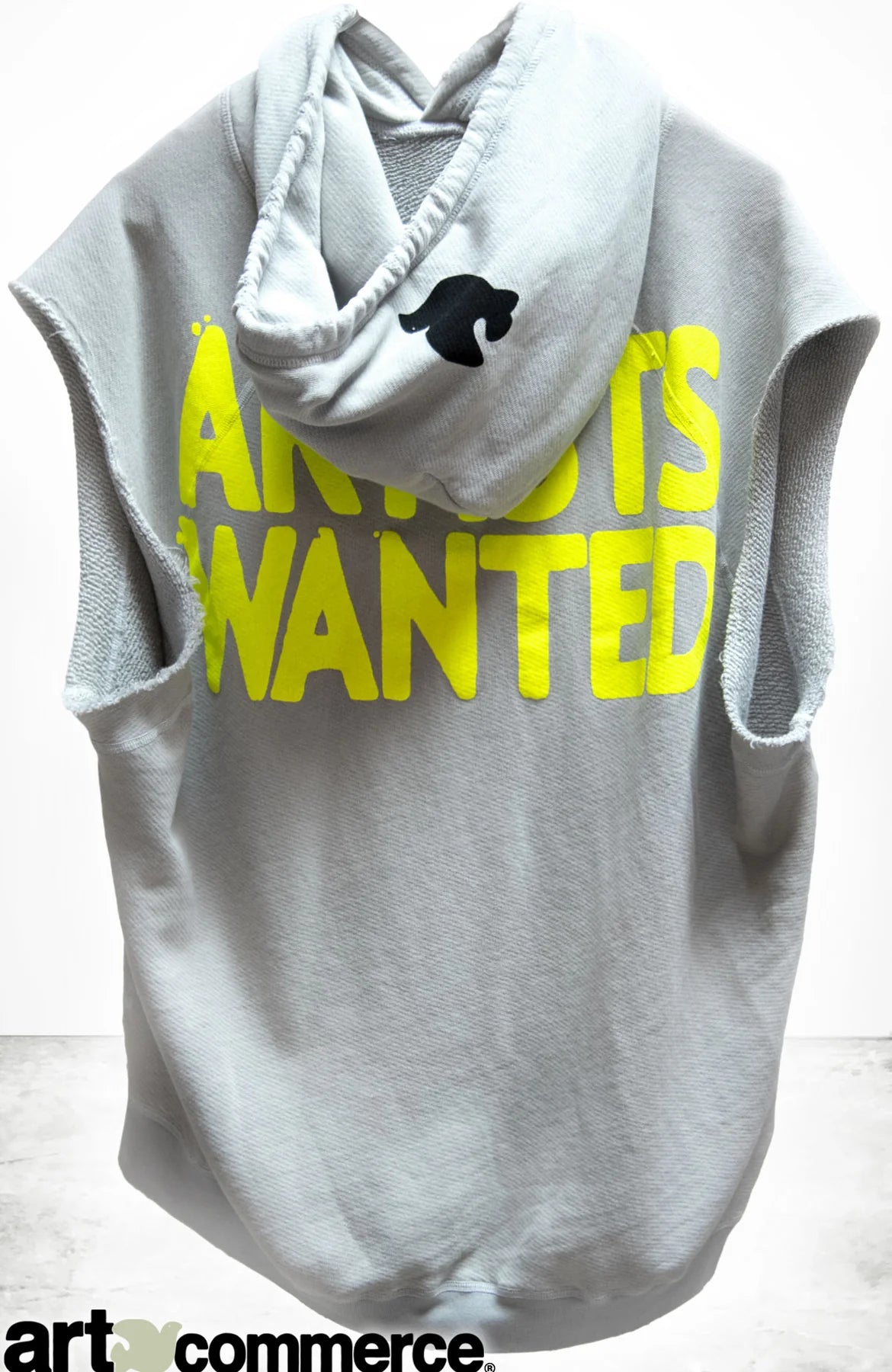 ARTISTS WANTED HOODIE – LANAI