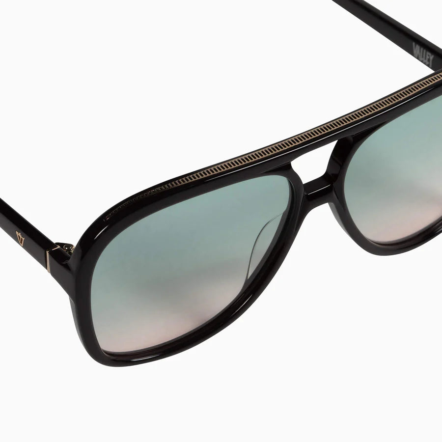 BANG SUNNIES IN BLACK WITH OLIVE-ROSE LENSES