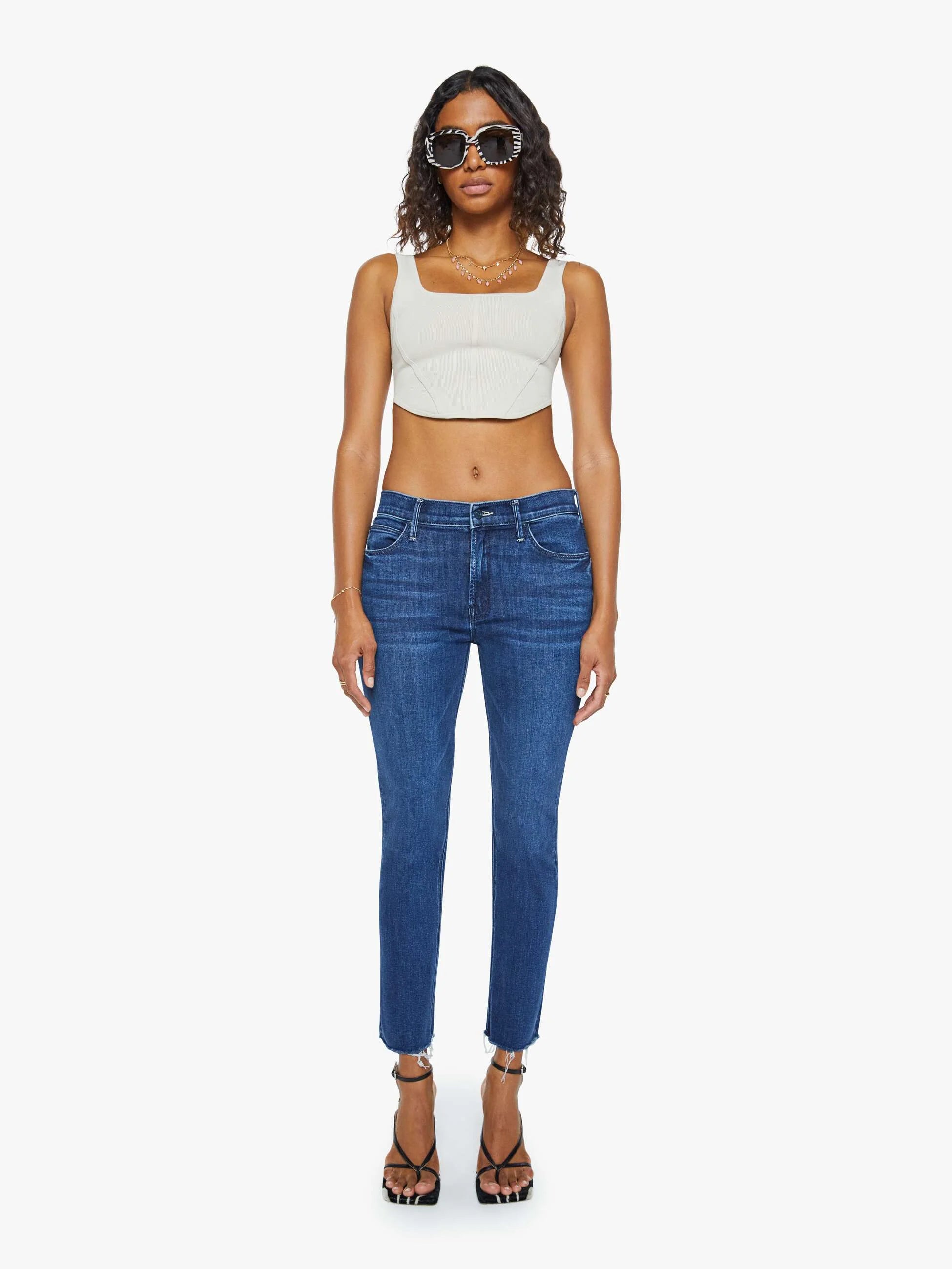 MID RISE DAZZLER ANKLE FRAY JEANS IN FANCY MEETING YOU HERE