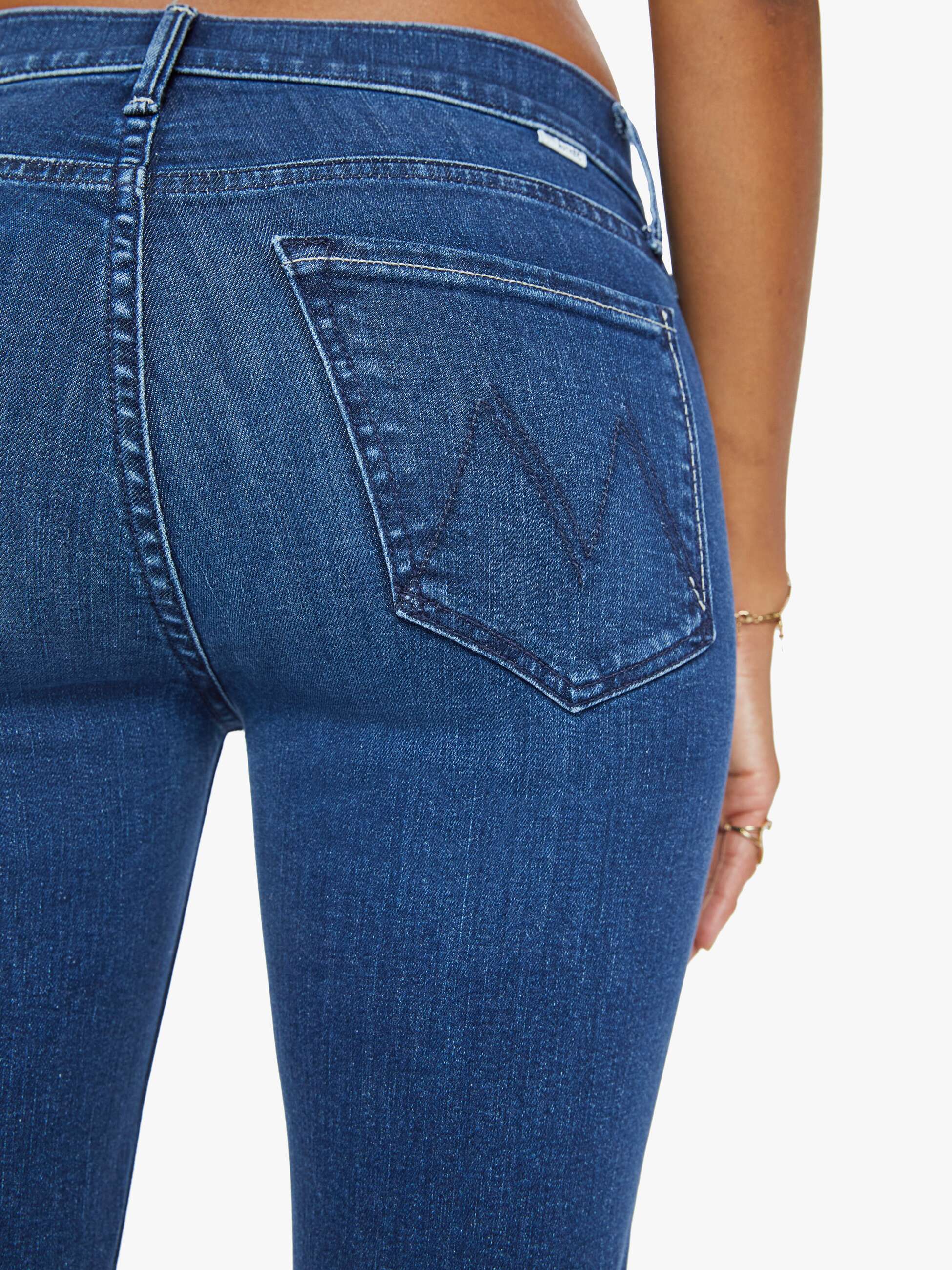 MID RISE DAZZLER ANKLE FRAY JEANS IN FANCY MEETING YOU HERE