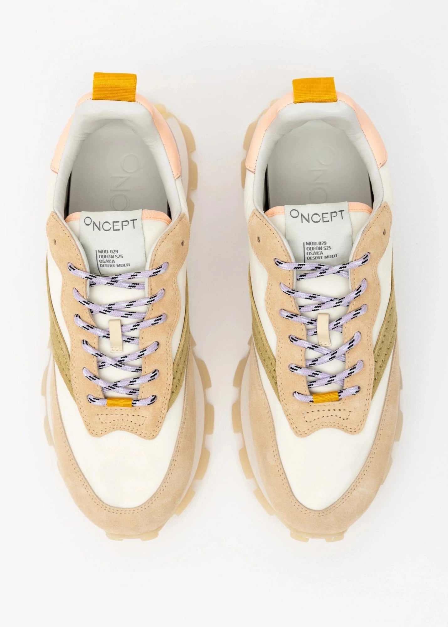 OSAKA SNEAKERS IN DESERT