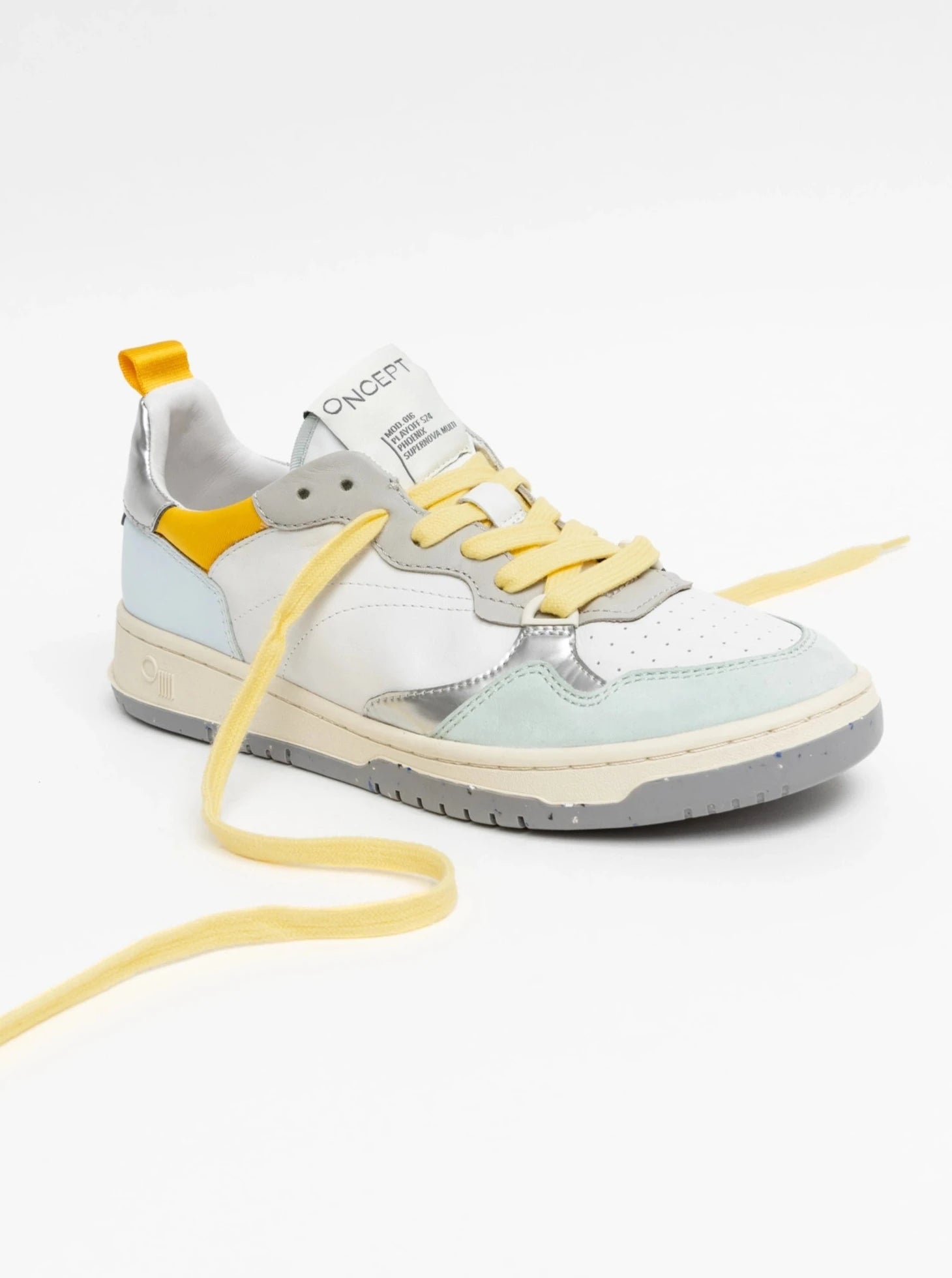 PHOENIX SNEAKERS IN SUPERNOVA