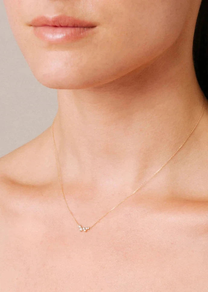 SCATTERED DIAMOND NECKLACE