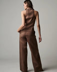 SLOAN VEST IN CHOCOLATE