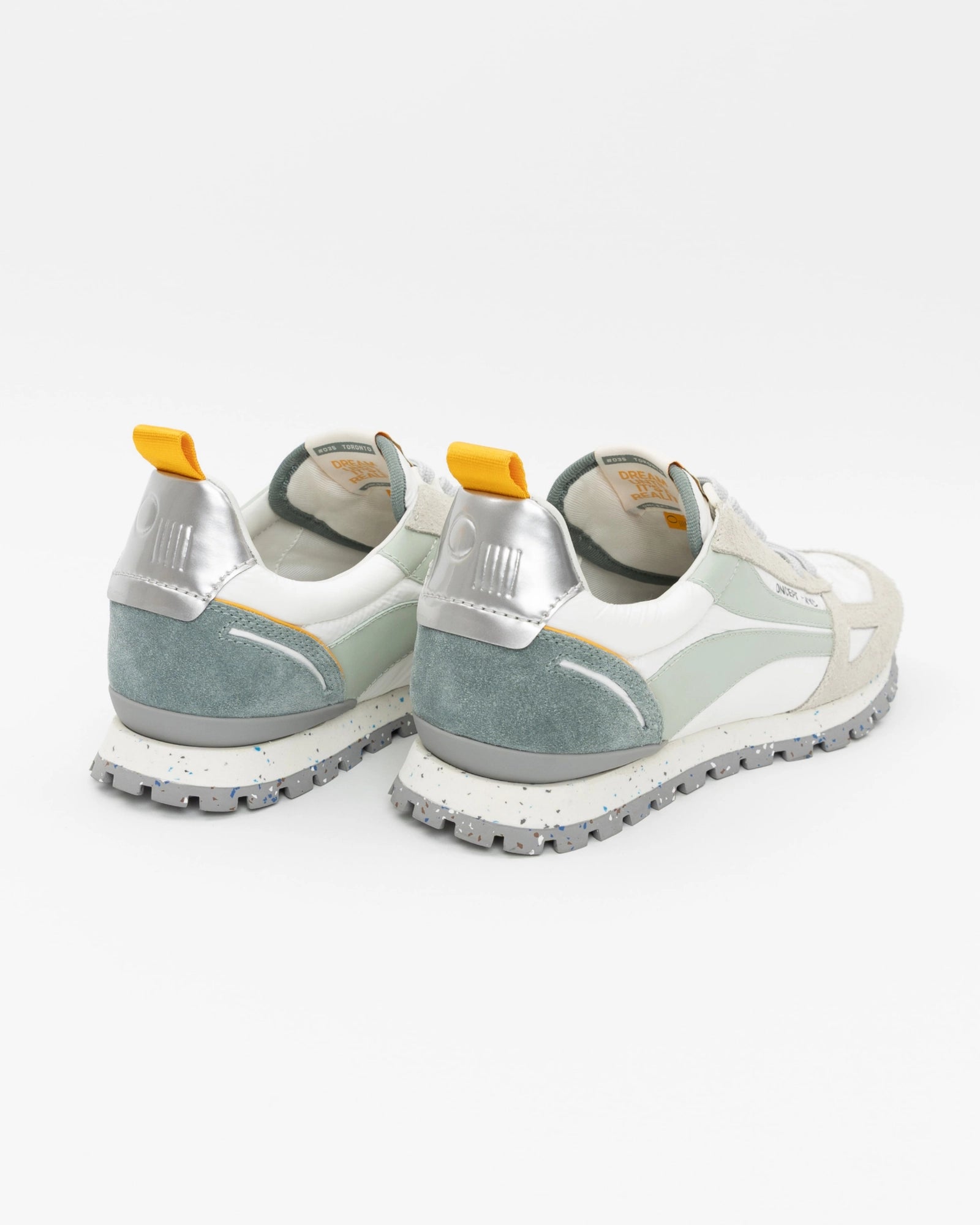 TORONTO SNEAKERS IN SEAFOAM