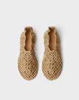 WOVEN FLAT IN BEIGE