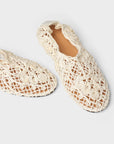 WOVEN FLAT IN PEARL
