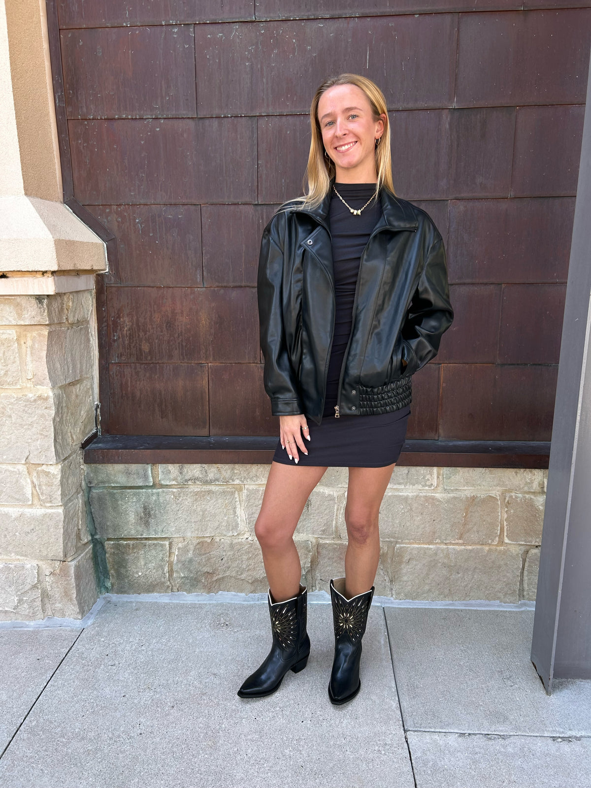 OVERSIZED LEATHER BOMBER JACKET