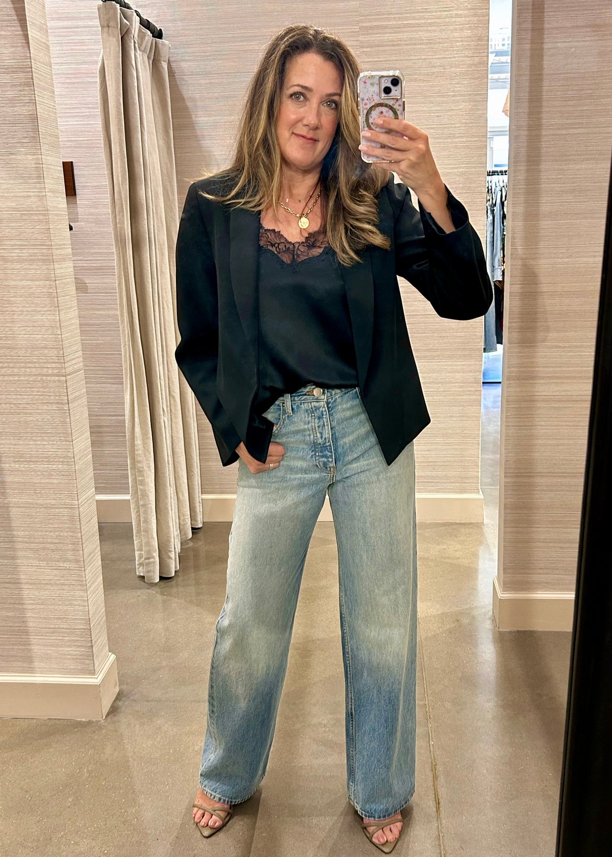 NORA BLAZER