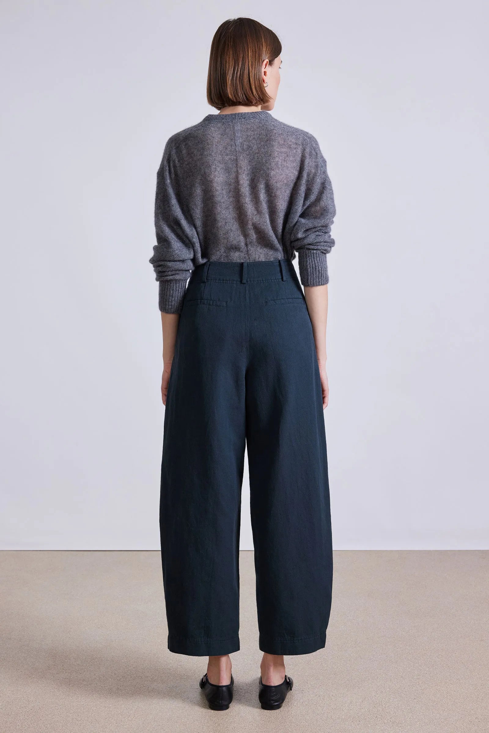 BARI CROP TROUSER IN FOREST RIVER