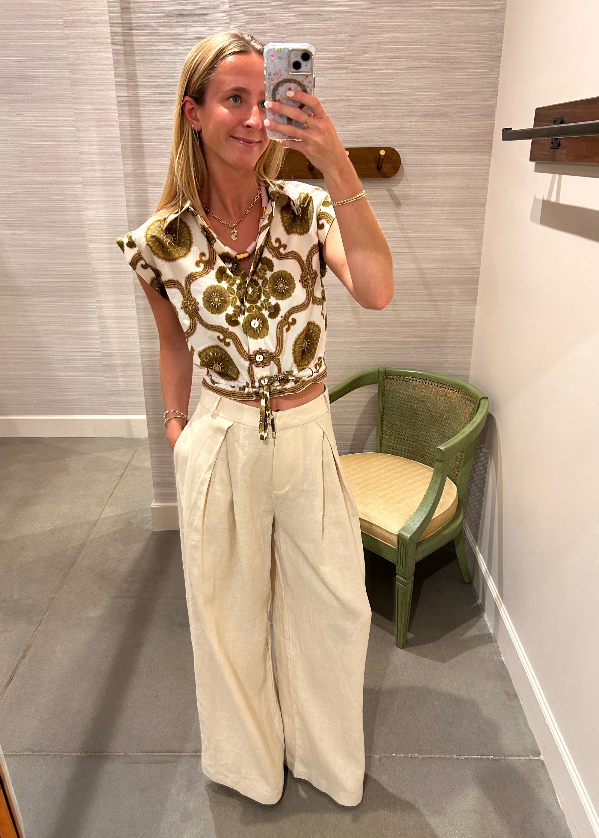 OCTAVIA TOP IN FLORAL OLIVE