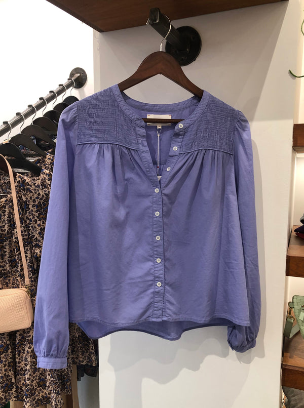 TRACE SHIRT IN PERIWINKLE