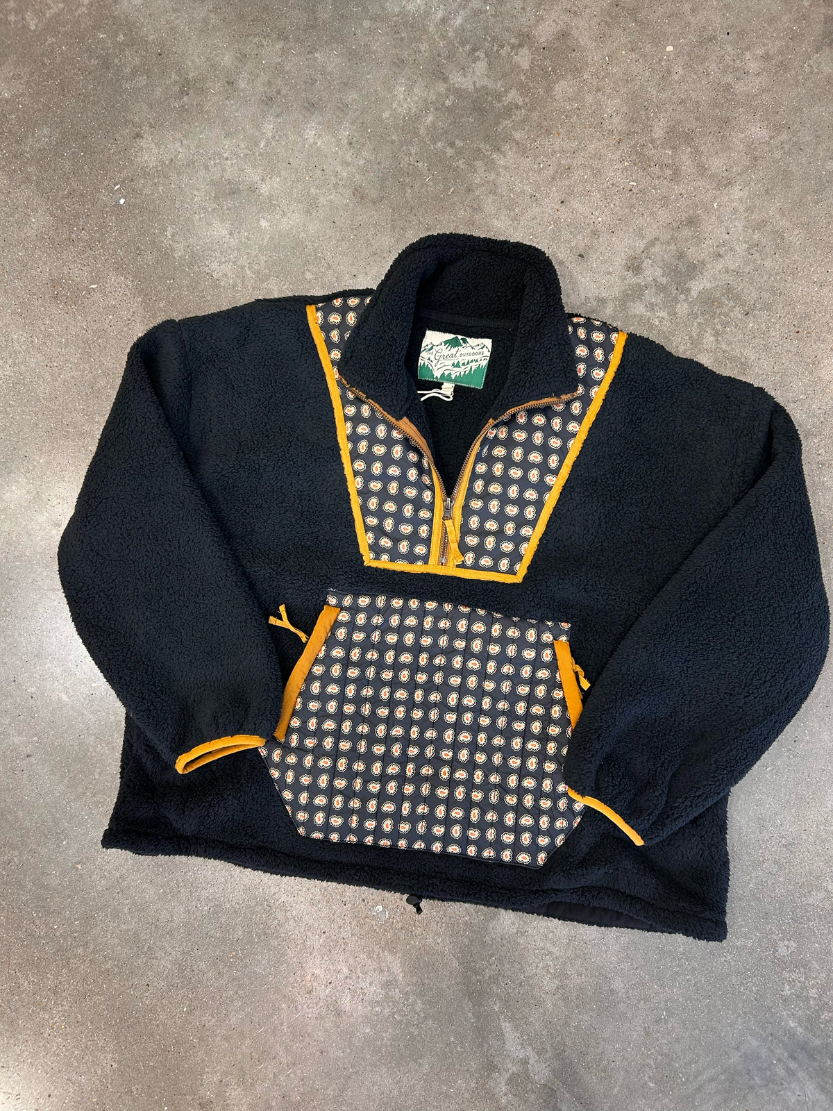 PLUSH CROSSWIND PULLOVER