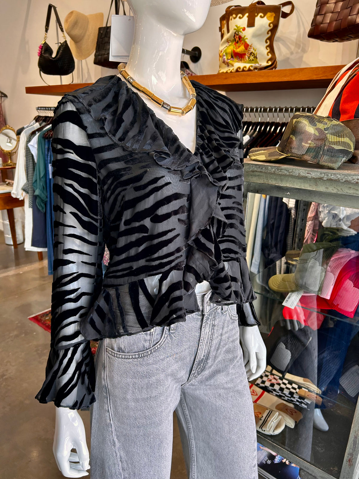 TRACYE TOP