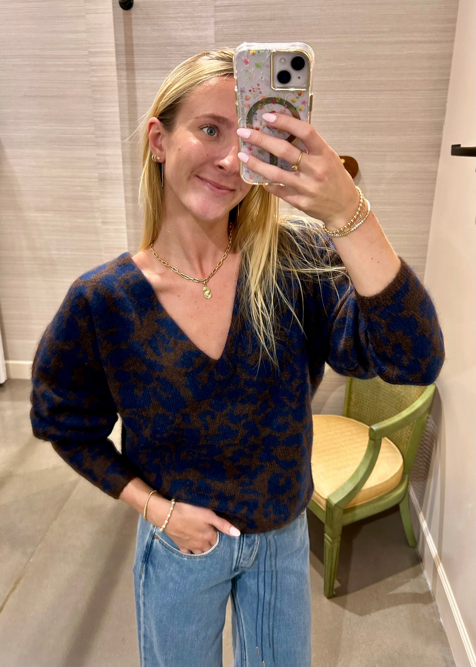 SOFTEST SILK CASHMERE V-NECK