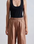 SPA PLEAT PANT IN DEEP KHAKi