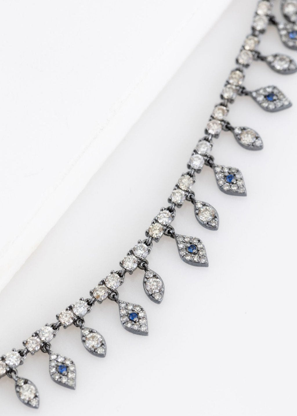 DIAMOND SAPPHIRE SHAKER NECKLACE