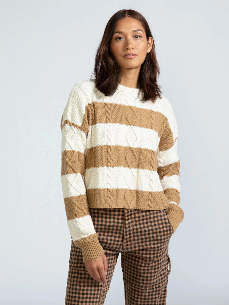 CABLE CREW SWEATER IN CAMEL STRIPE