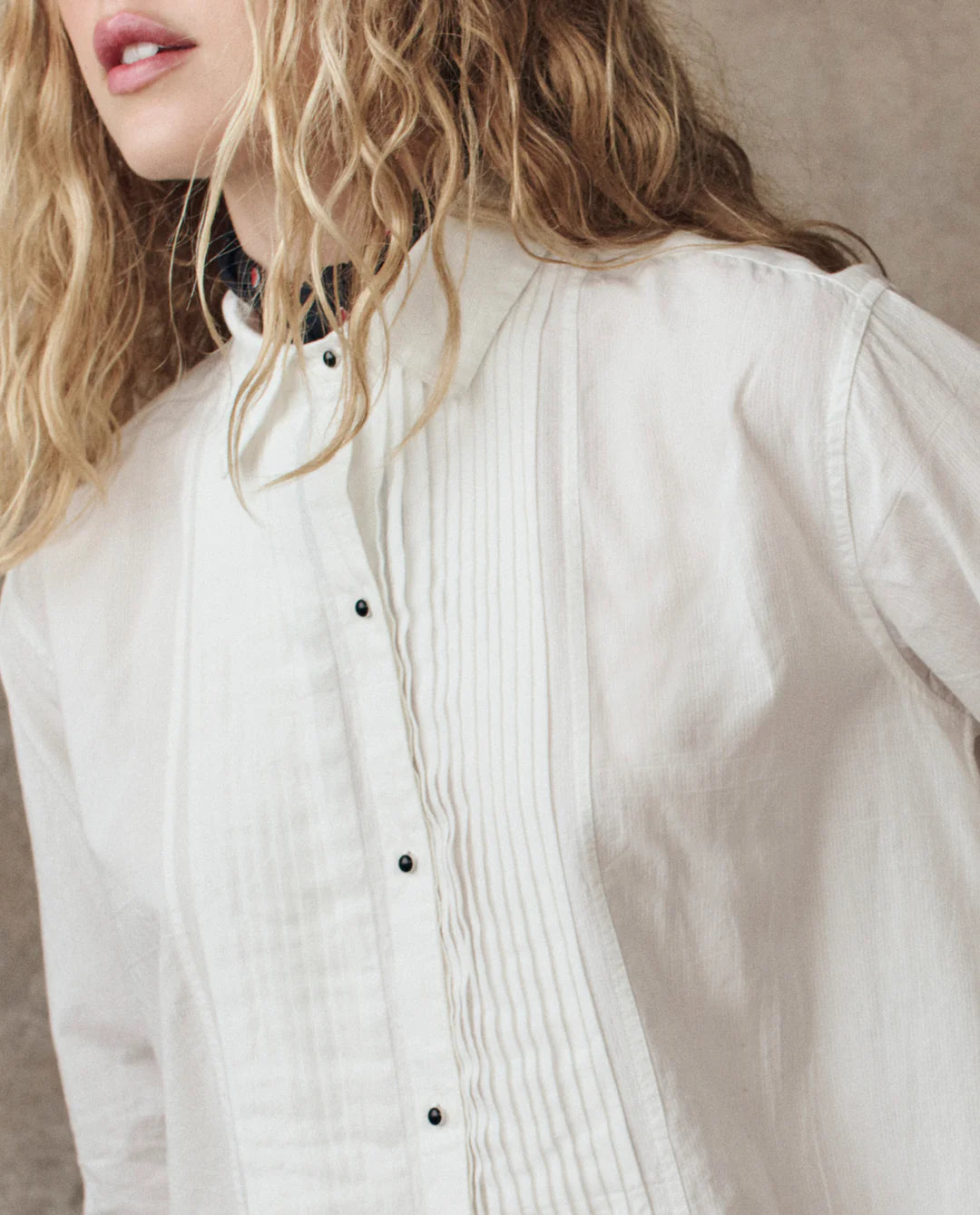 CLASSIC TUX TOP