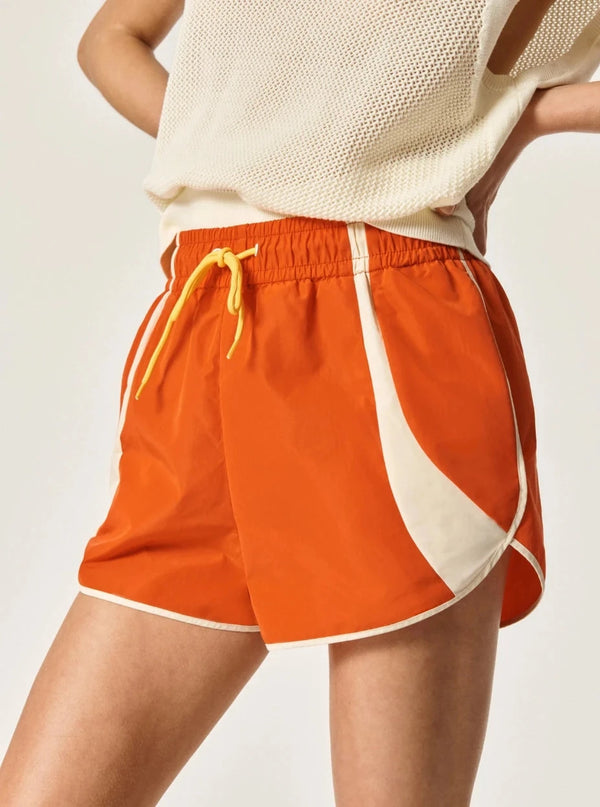 FELIX SHORTS IN RETRO RED