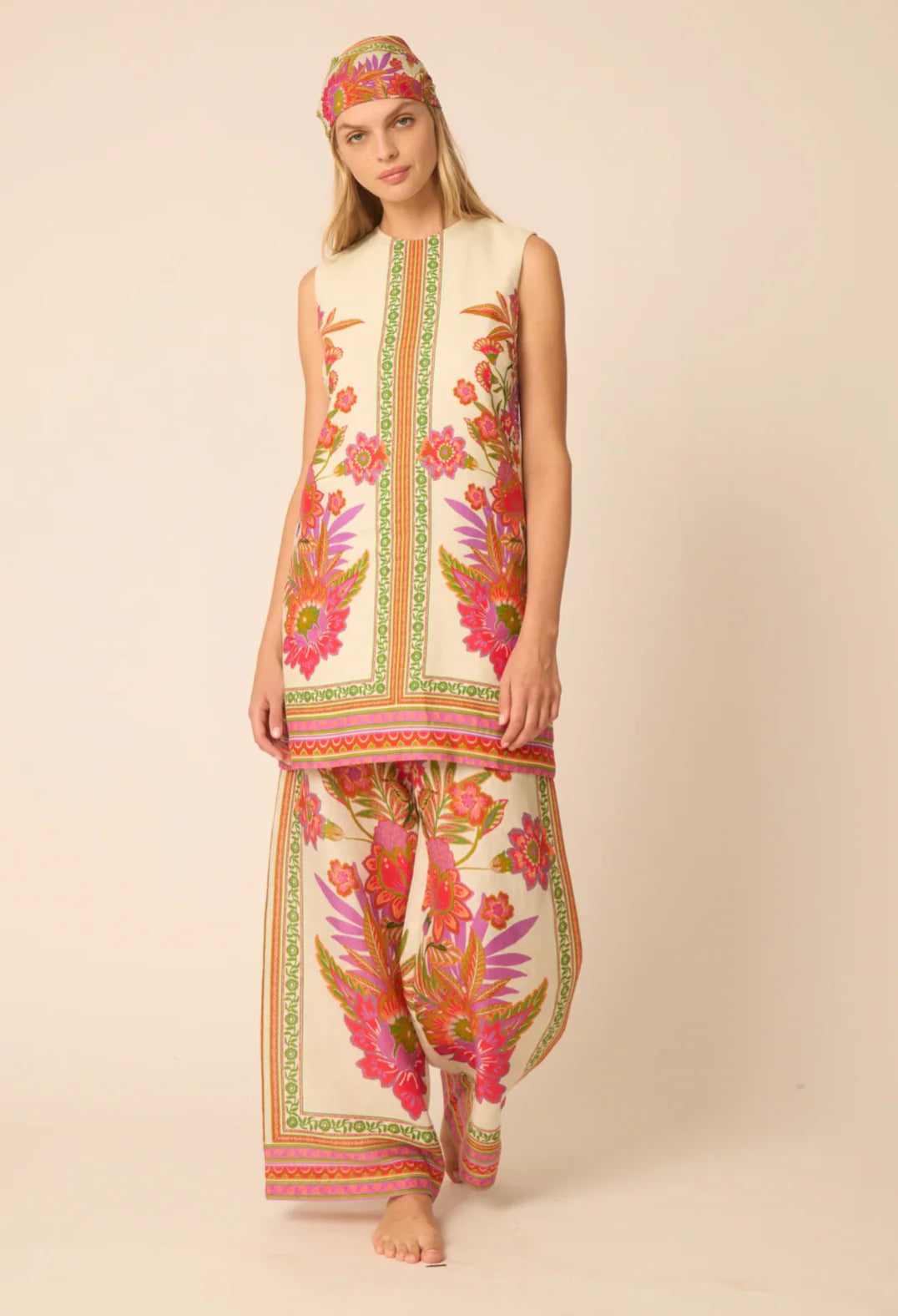 JIYA PANT
