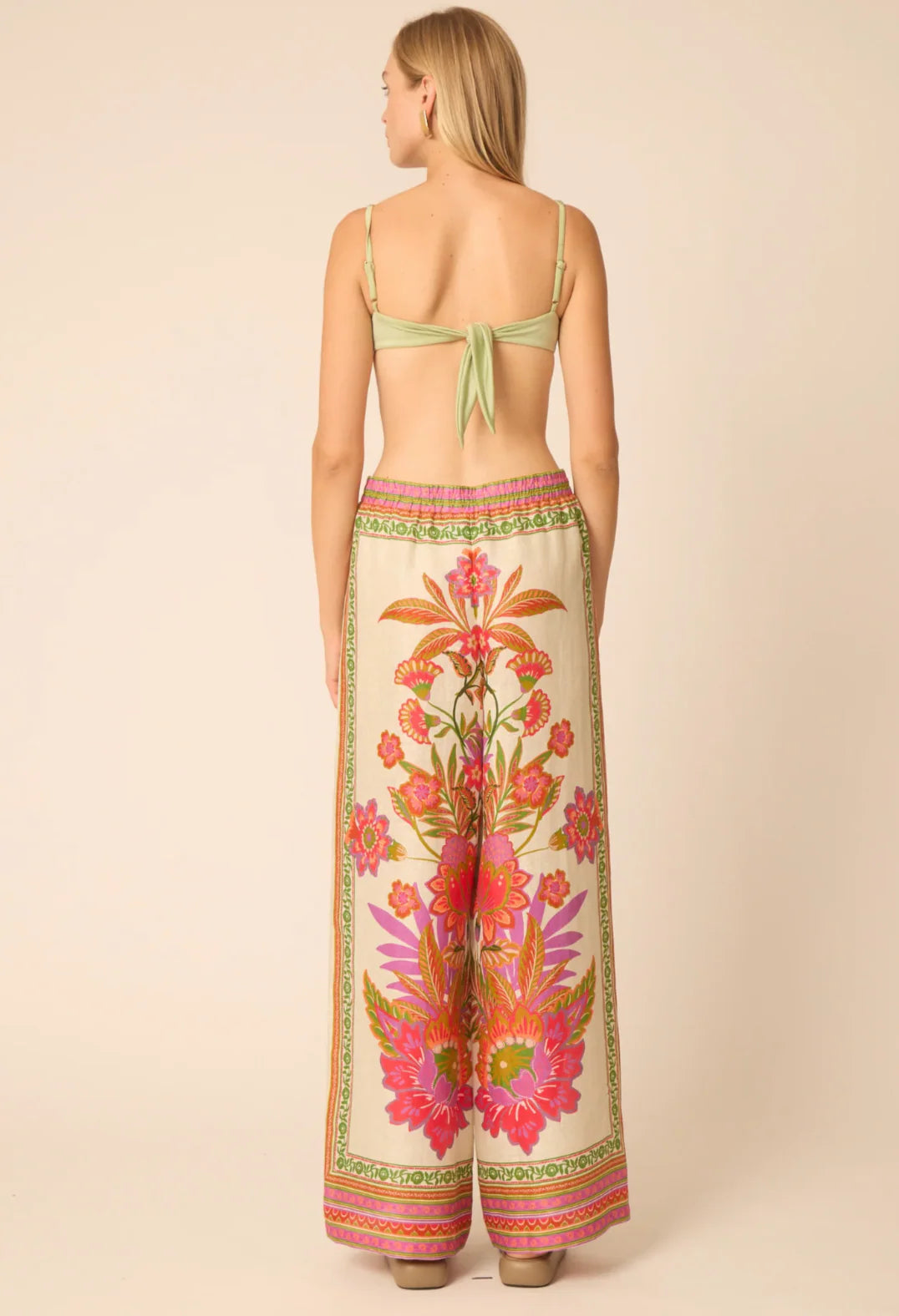 JIYA PANT