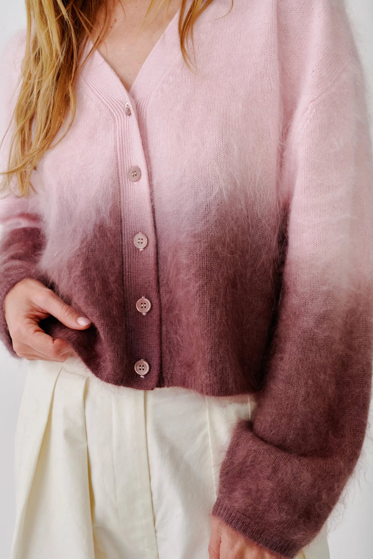 JOLIE CARDIGAN IN SOFT PINK OMBRÉ