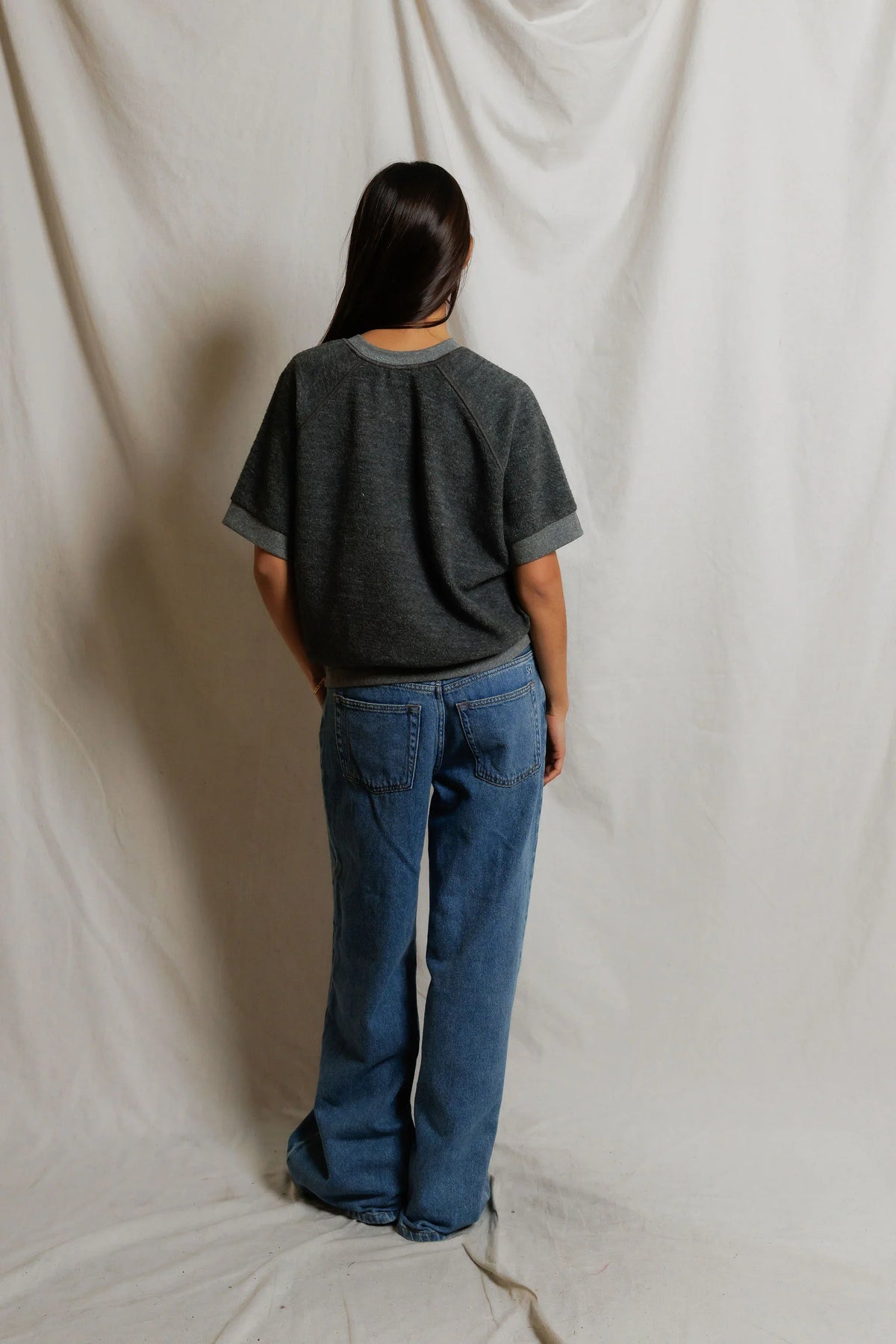 ZIGGY SHORT SLEEVE SWEATSHIRT IN HEATHER GREY