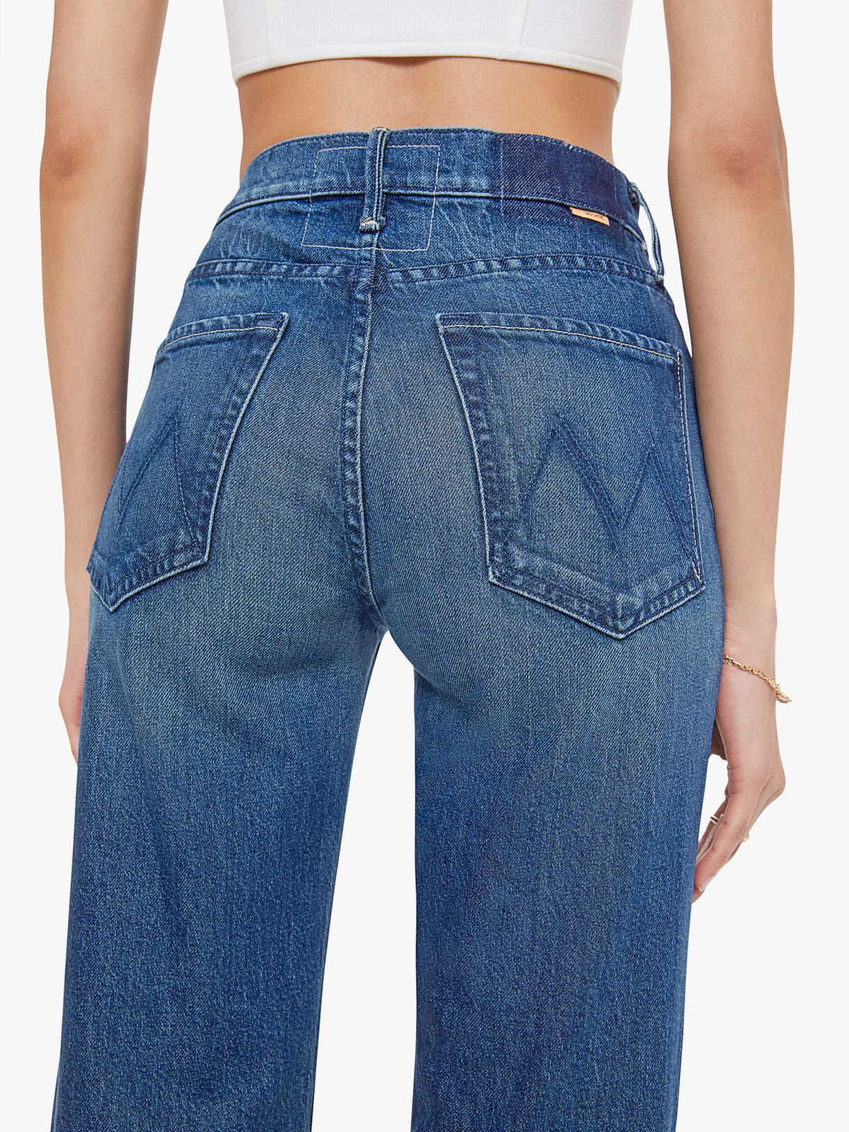 KICK IT JEANS IN WHICH IS WITCH