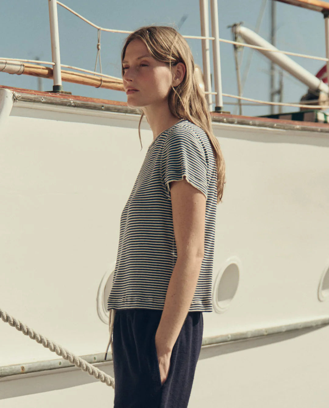LITTLE TEE IN NAVY STRIPE