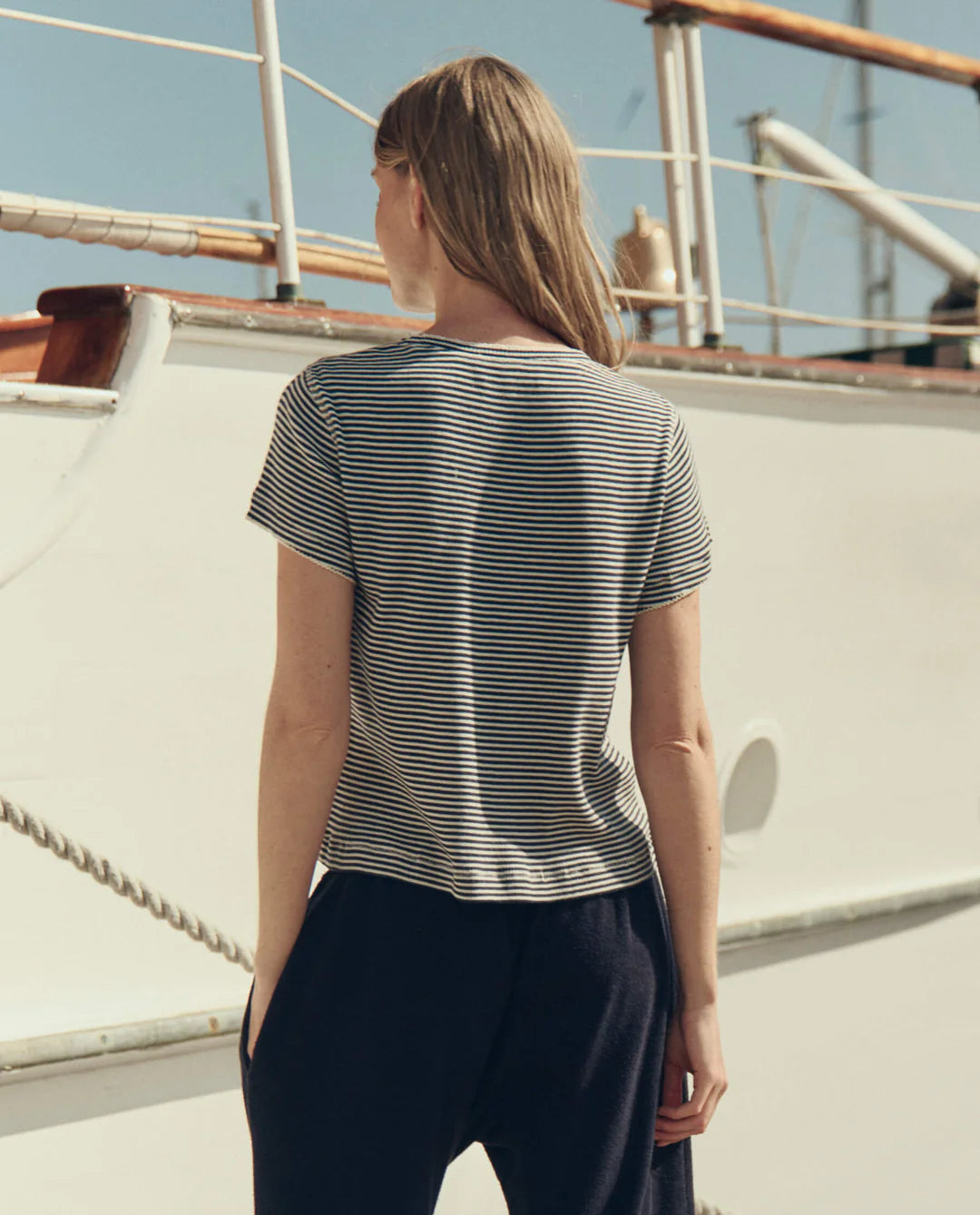 LITTLE TEE IN NAVY STRIPE
