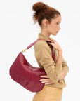 MOYEN MESSENGER IN GARNET