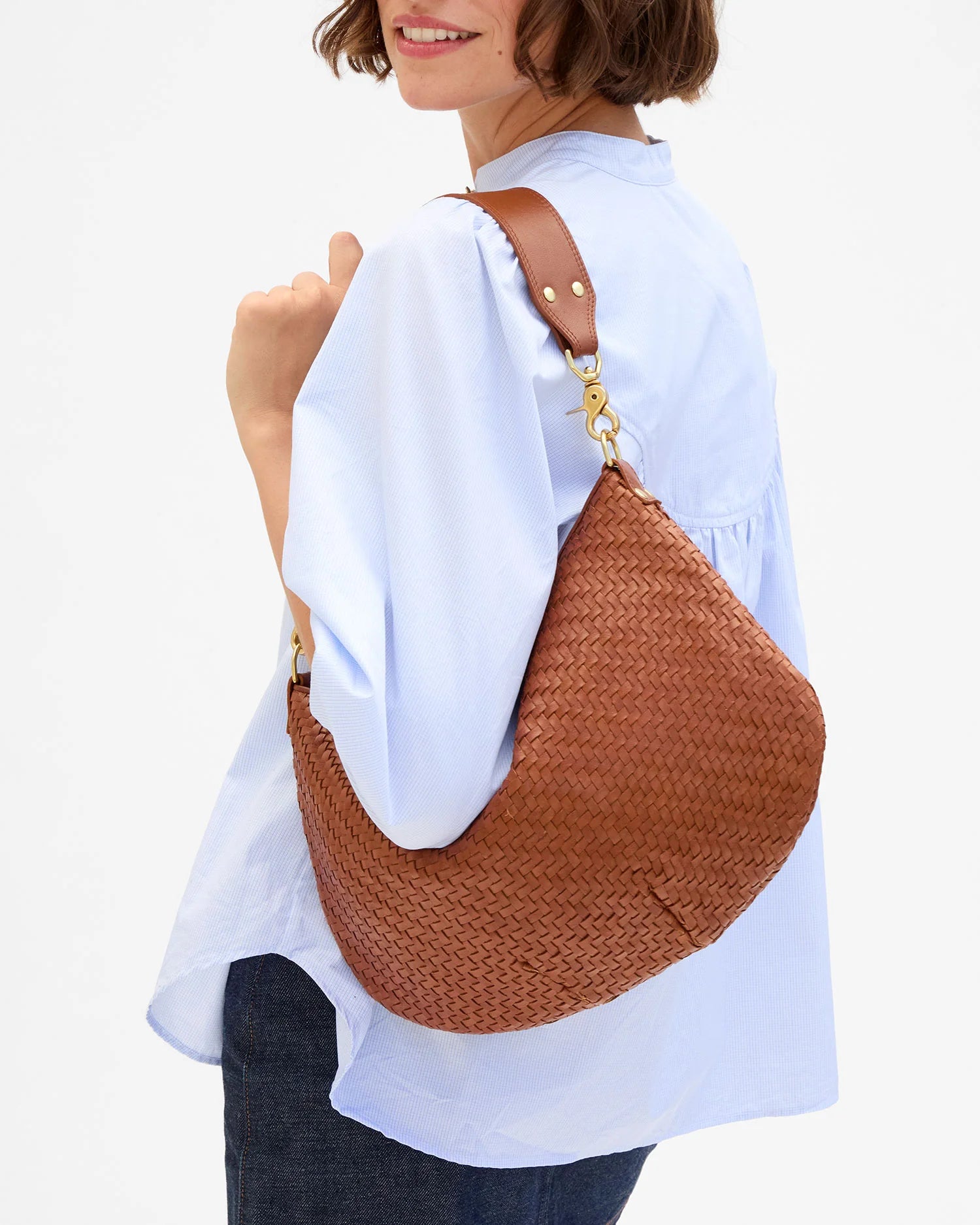 MOYEN MESSENGER IN HAZELNUT ZIG