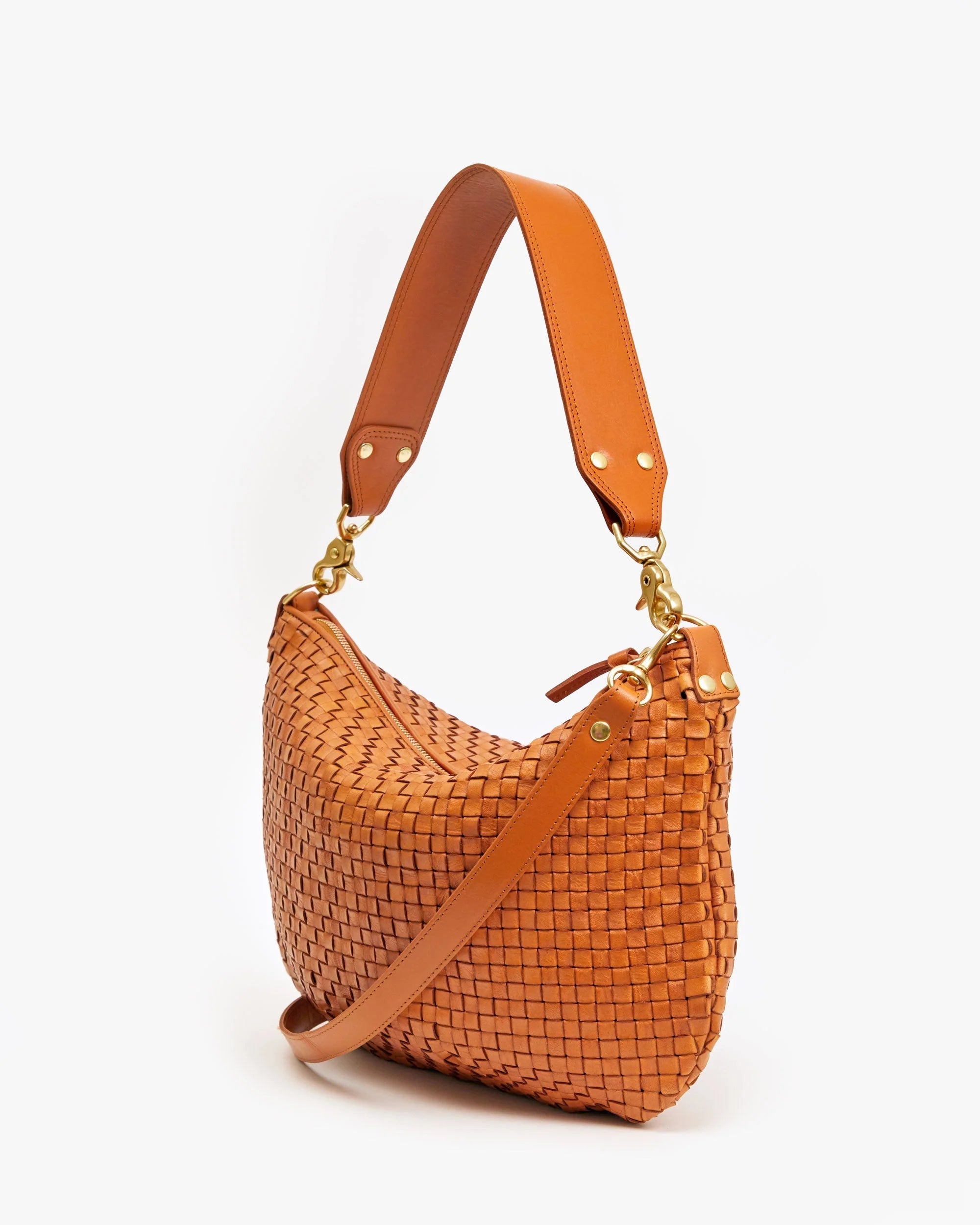 MOYEN MESSENGER IN NATURAL