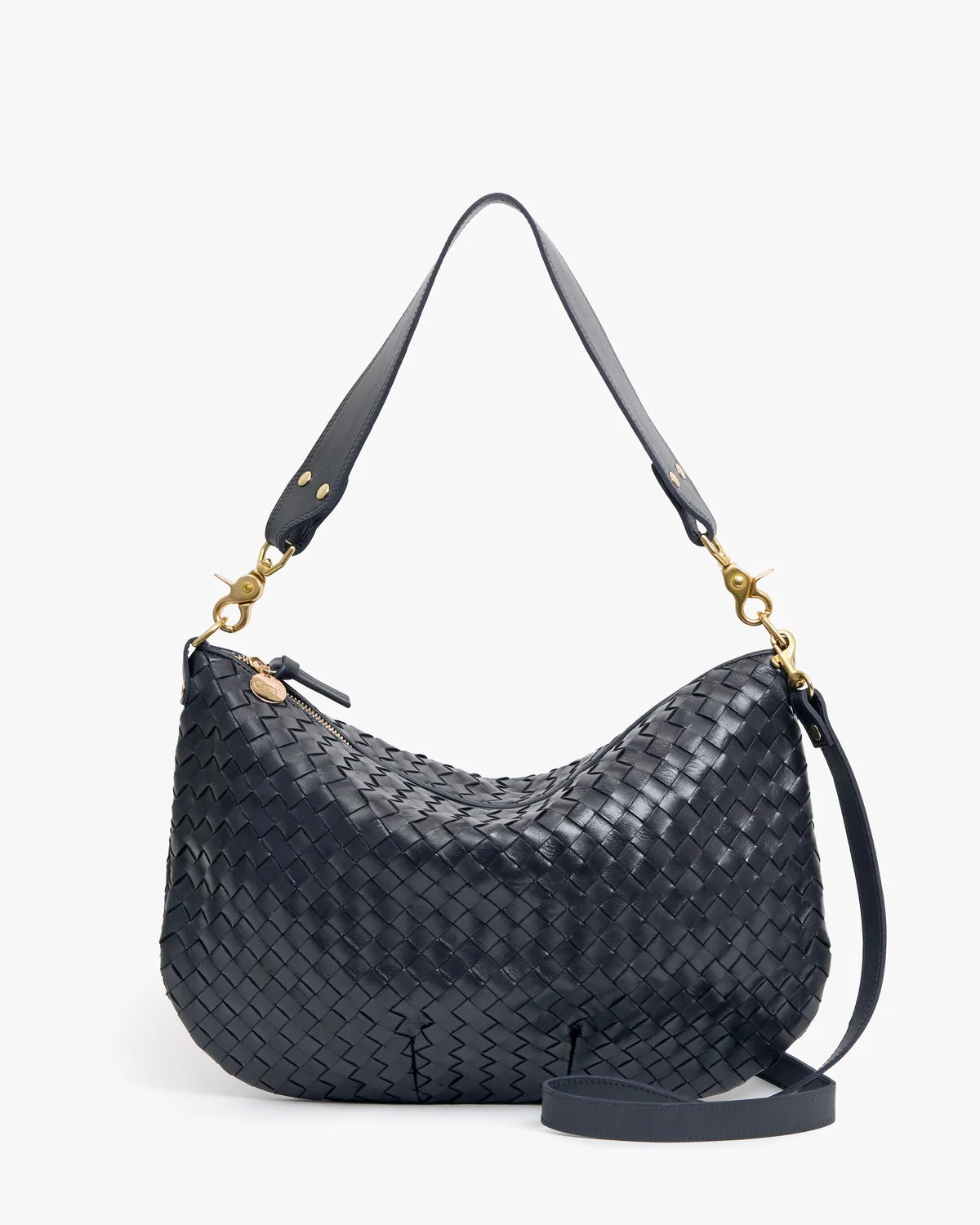 MOYEN MESSENGER IN TWILIGHT