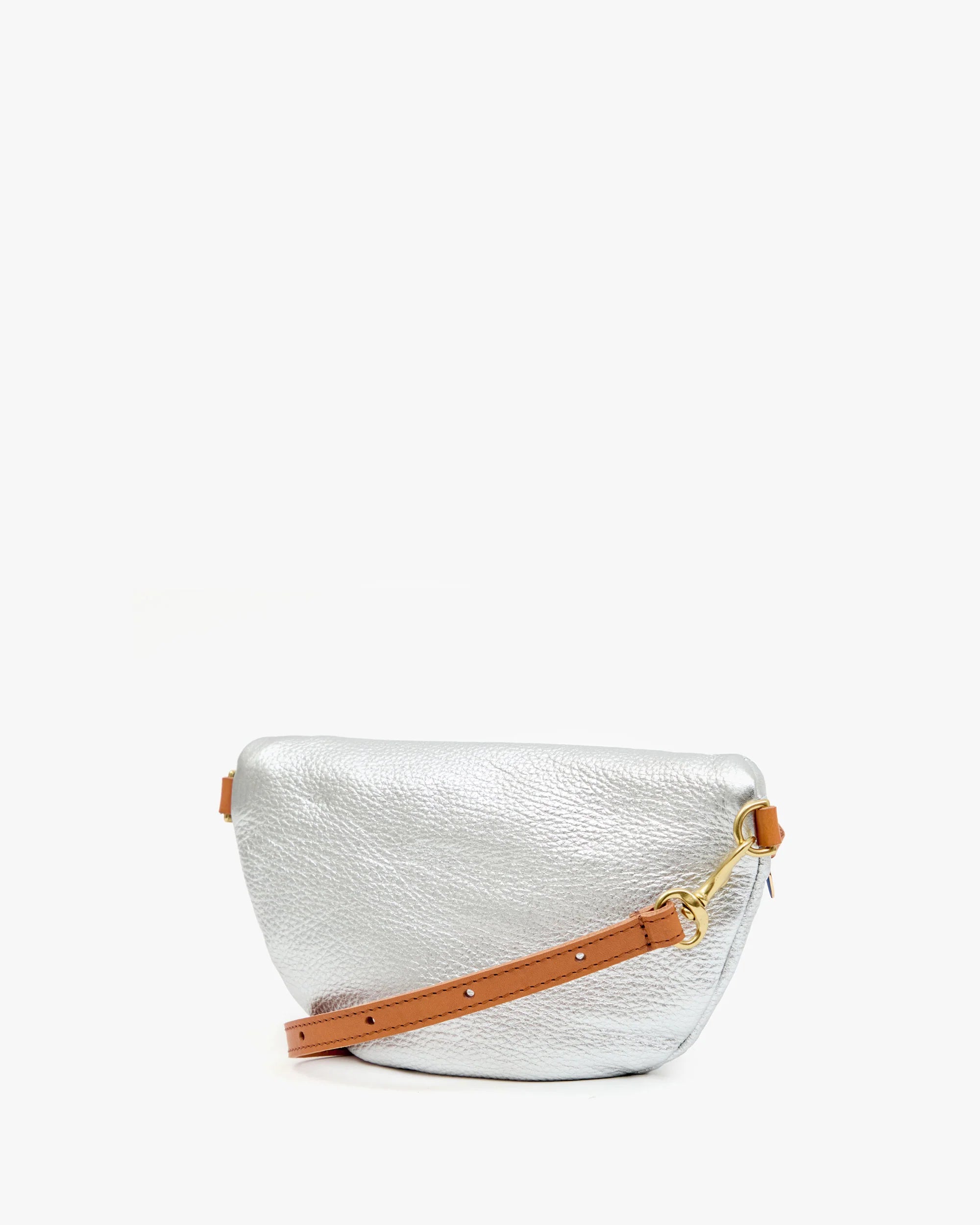 PETITE FANNY PACK IN SILVER LAMBA