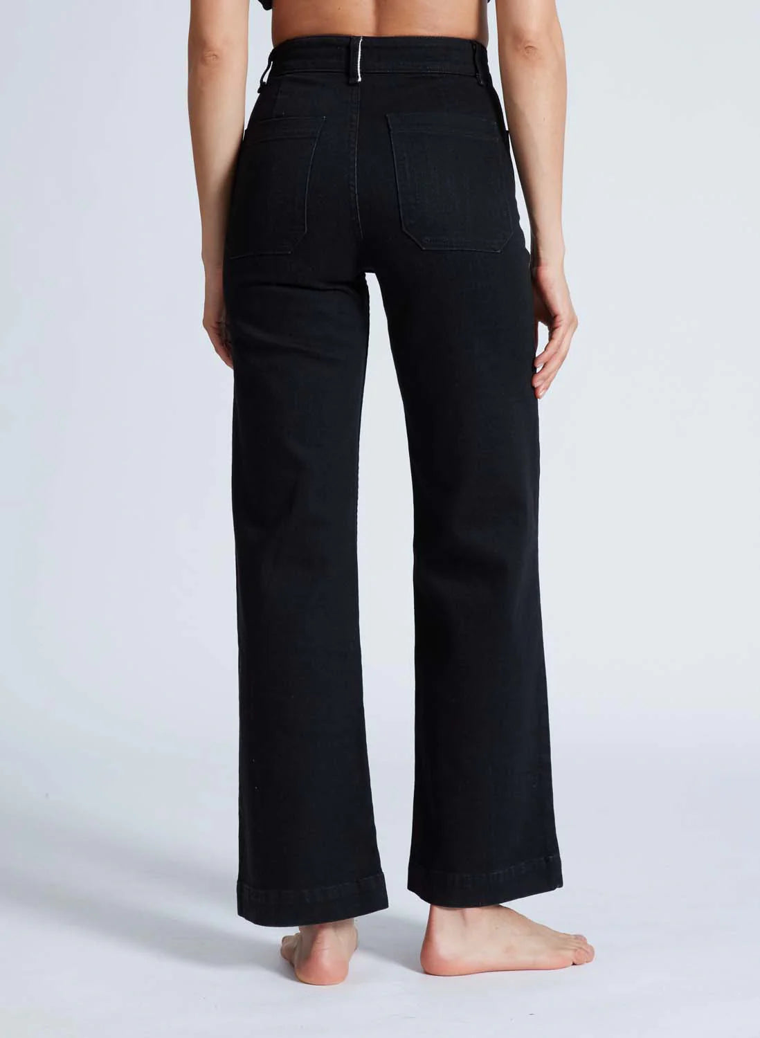 SAILOR JEANS IN BLACK RESIN