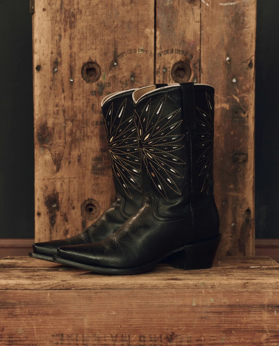 SOUTHWEST COWBOY BOOT