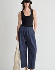 SPA PLEAT PANT IN NAVY