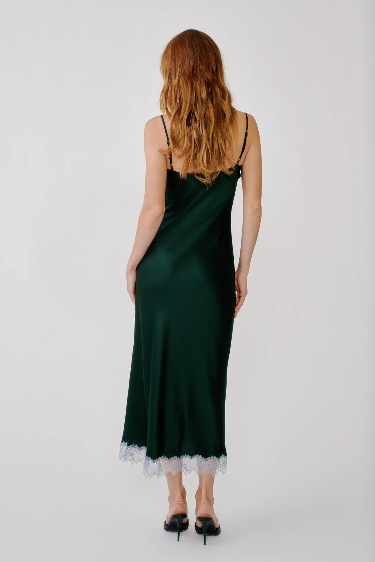 TAYLOR SILK DRESS IN HUNTER GREEN