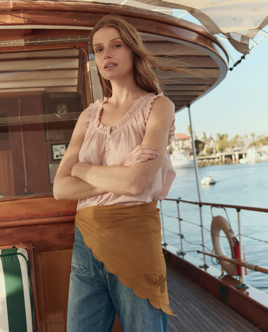VIGNETTE TOP IN PETAL