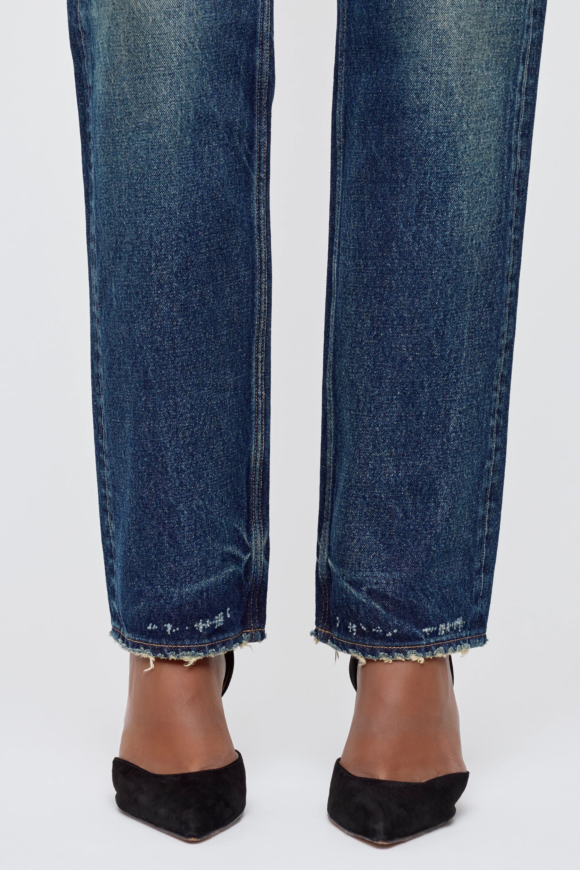 WARRINGTON STRAIGHT-LOW JEANS