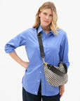 ADJUSTABLE WEBBING CROSSBODY STRAP IN BLACK