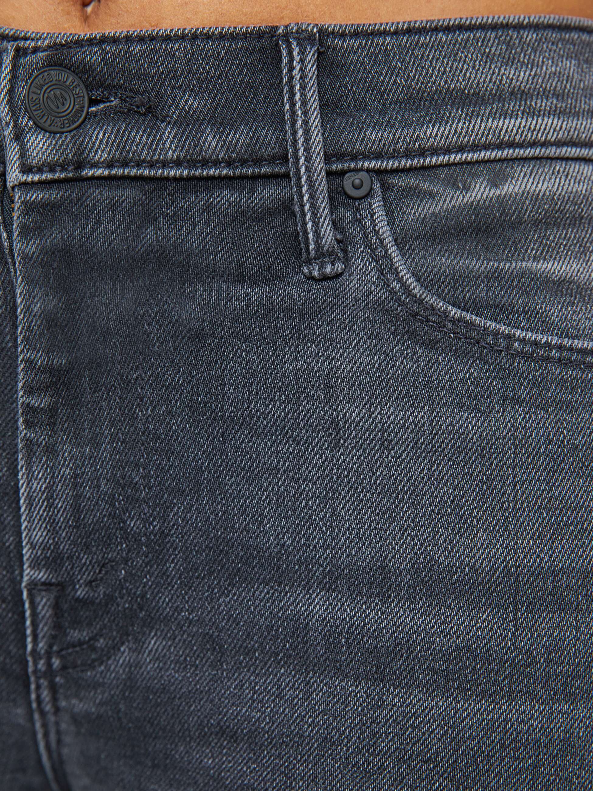 WEEKENDER JEANS