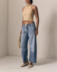 WEIGHTLESS UTILITY SOFT BARREL JEANS