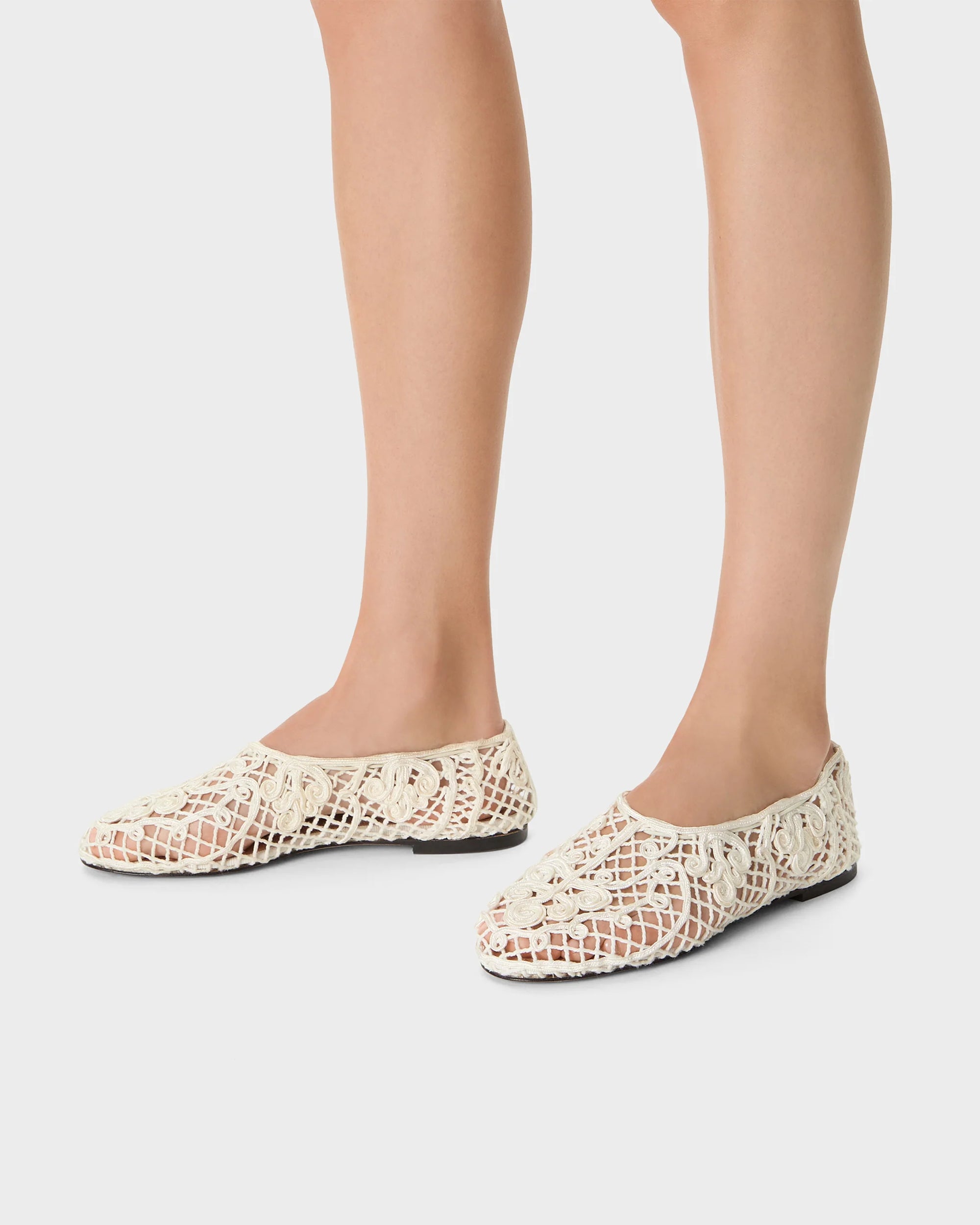 WOVEN FLAT IN PEARL